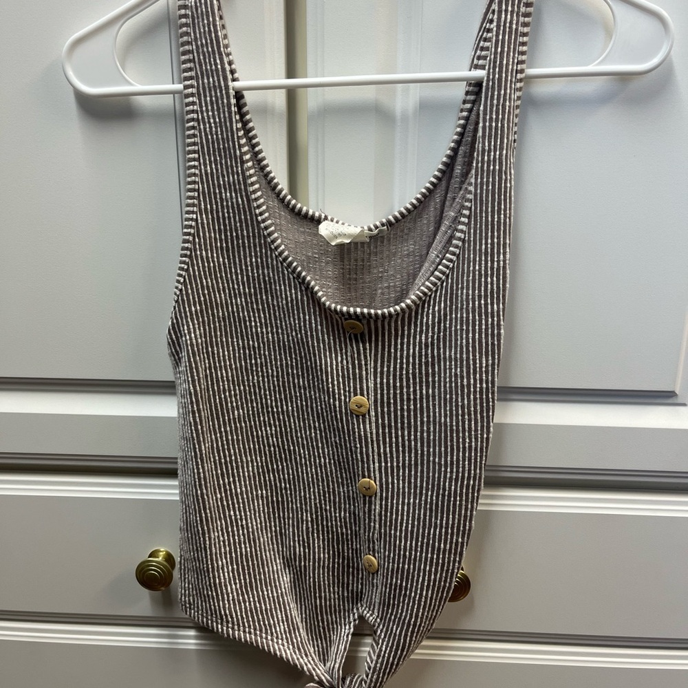Women’s Bundle - Picture 8 of 9